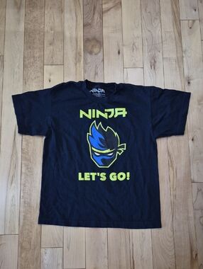 Boys Size 12/14 Ninja Black Tee with Neon Yellow and Blue Graphic